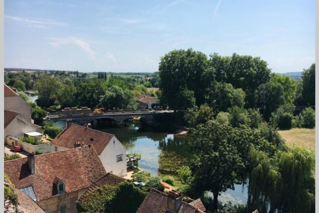 Appartement Alouette Pesmes Buitenkant foto